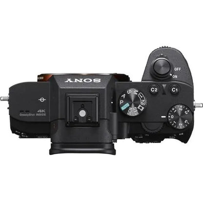 Sony A7 mark III + FE 28-70mm F/3.5-5.6 OSS